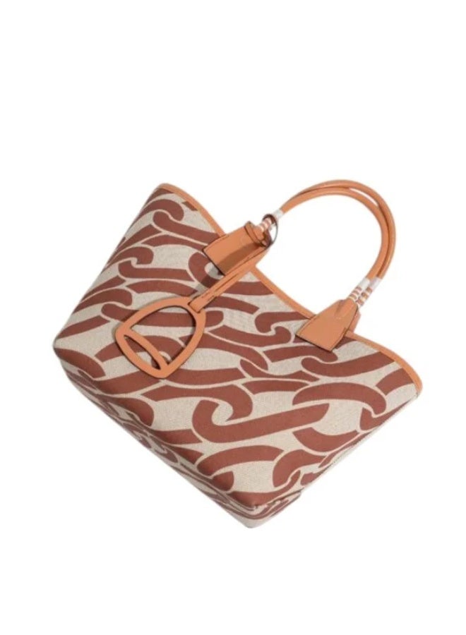 Printed Handbag with Dust Cover – Compact Women's Shoulder Bag – Stylish Everyday Purse – Size 25x23 cm – Lightweight & Fashionable Design  - Image 4