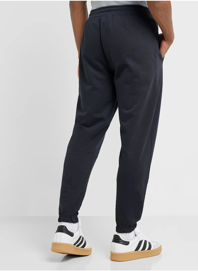 Seventy Five Joggers