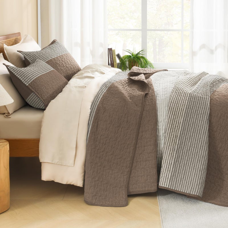 Litanika Oversized King Quilt Set Coffee, 120x120 Stripe Bedspread Coverlet 3 Pieces, Coffee Lightweight Quilted Bedding Set for All Season(Super King-1 Quilt, 2 Pillowcases) - Image 2