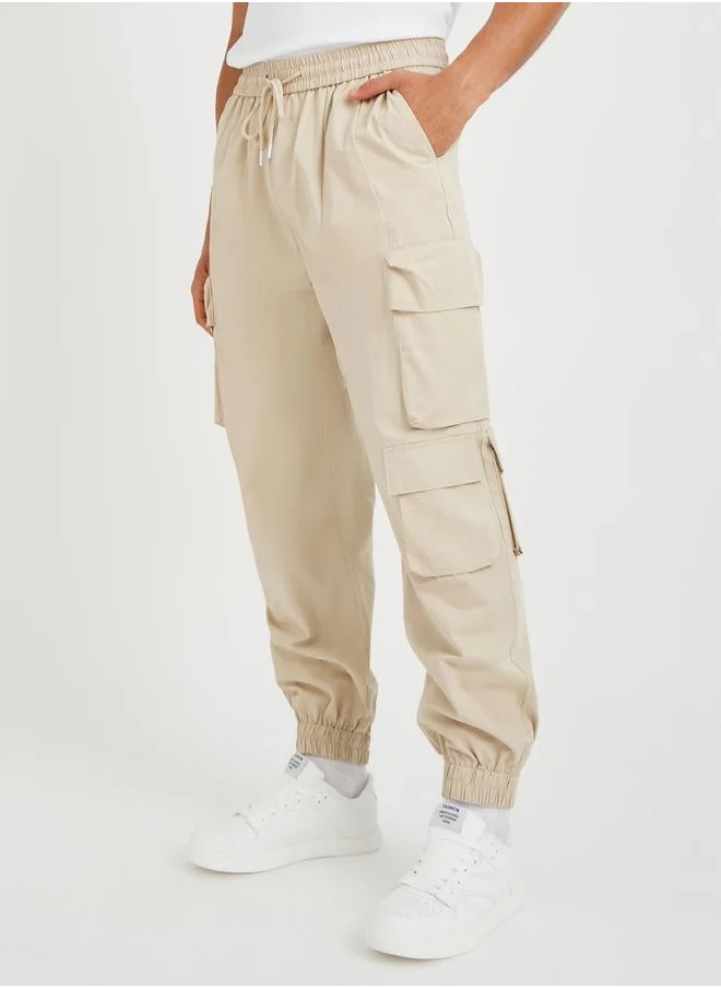 ستايلي Styli Cotton Twill Utility Relaxed Jogger with Multi Pocket Details