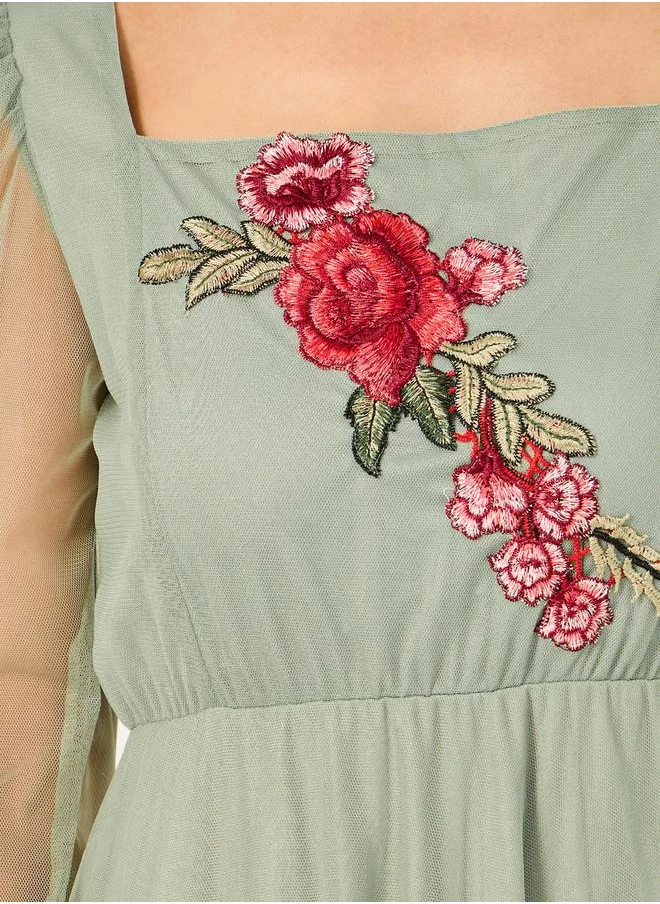 ستايلي Embroidered Detail Square Neck A-Line Maxi Dress