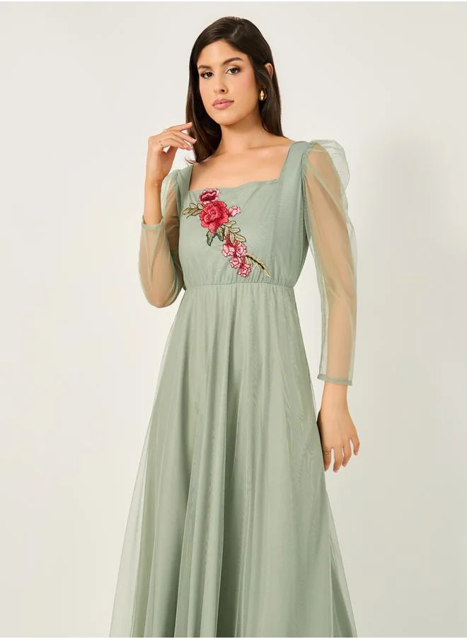 ستايلي Embroidered Detail Square Neck A-Line Maxi Dress