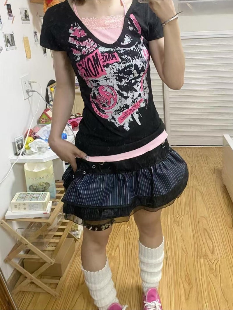 RICHTRUE Cutecore Harajuku Y2k Baby Tee Cute Kawaii Emo Grunge Shirt Women Vintage Graphic Tees Short Sleeve Alt Tops 2000s (Black Pink,Small) - Image 2