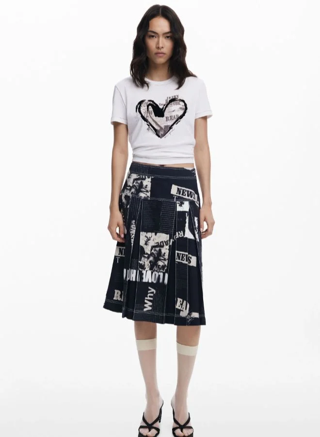DESIGUAL Newspaper Heart T-Shirt