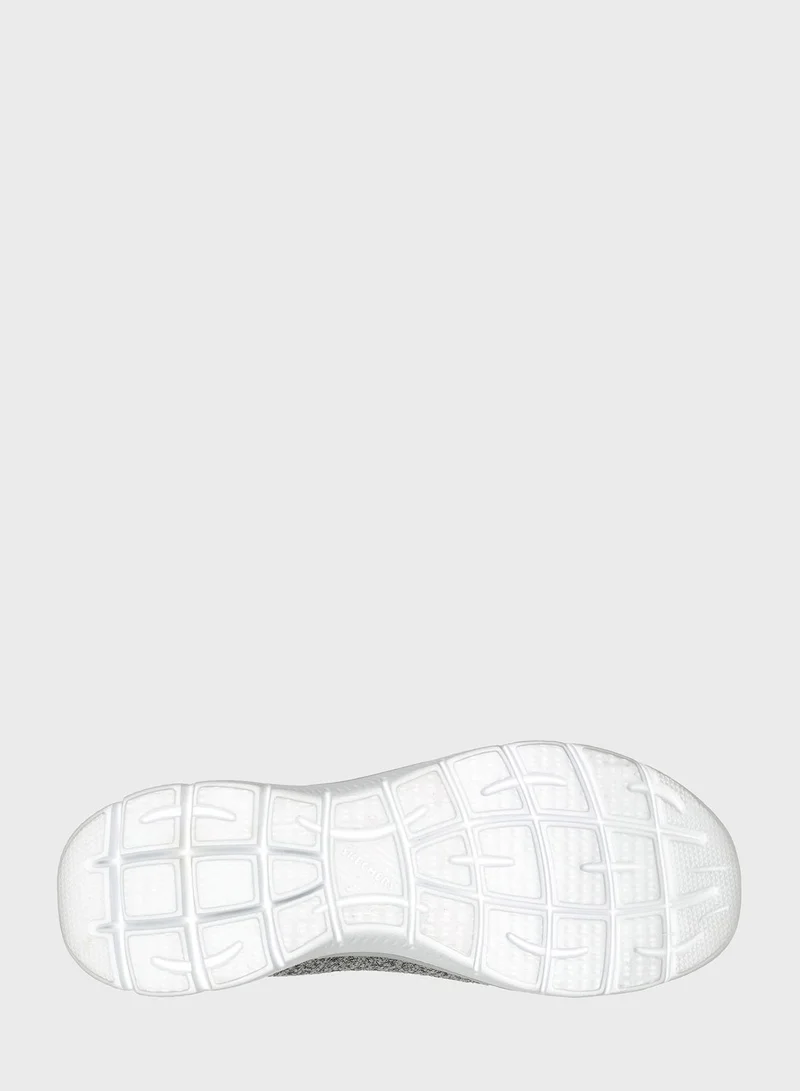 SKECHERS Summits
