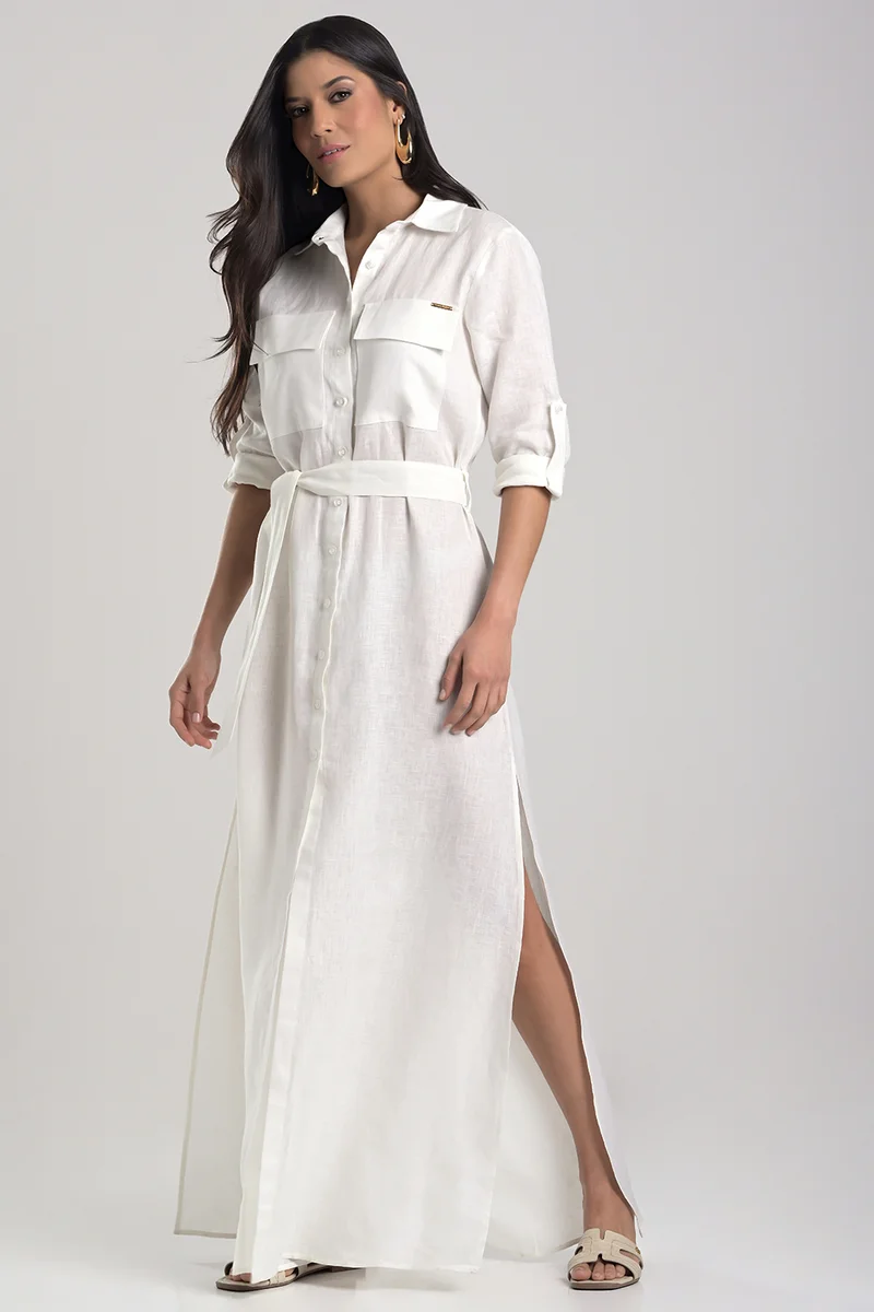 كارمن ستيفنز فستان قميص أبيض مائل مع جيوب