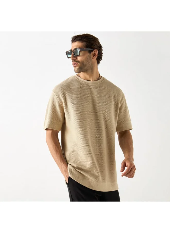 Iconic Textured Crew Neck T-shirt with Short Sleeves