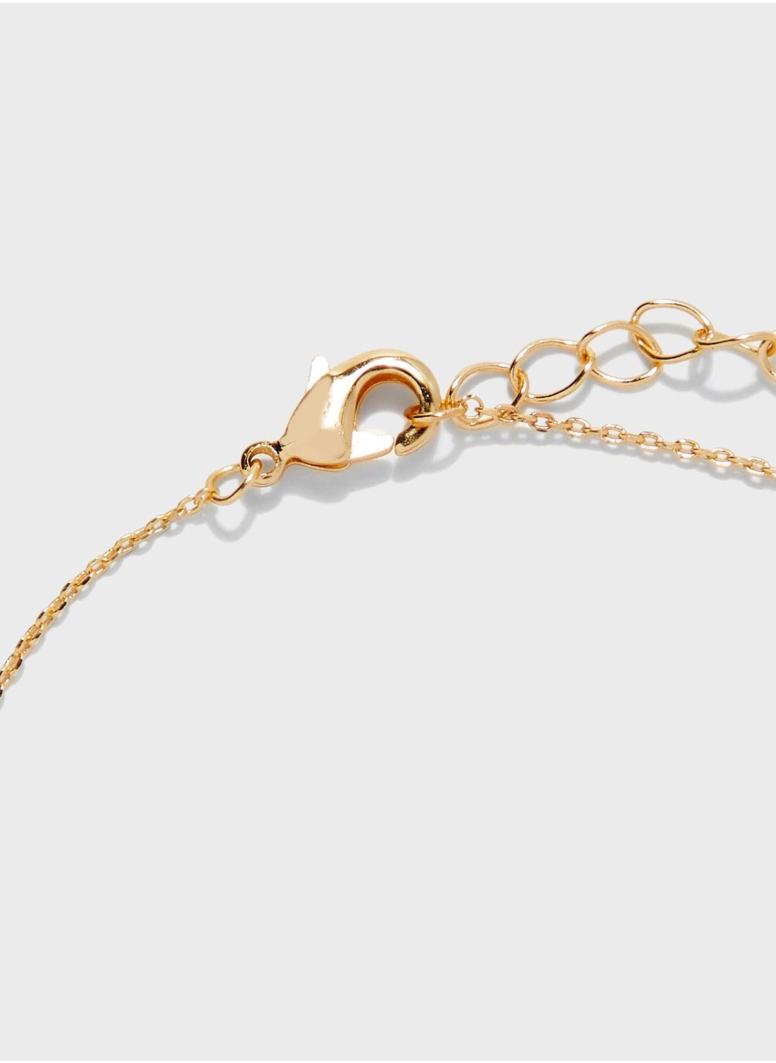 Double Layer Necklace - https://f.nooncdn.com/p/pzsku/Z9BE1AE50886E2853CB8EZ/45/_/1702459687/2d037a02-cb04-4936-a2d3-770f97ef51dc.jpg?format=jpg&width=original