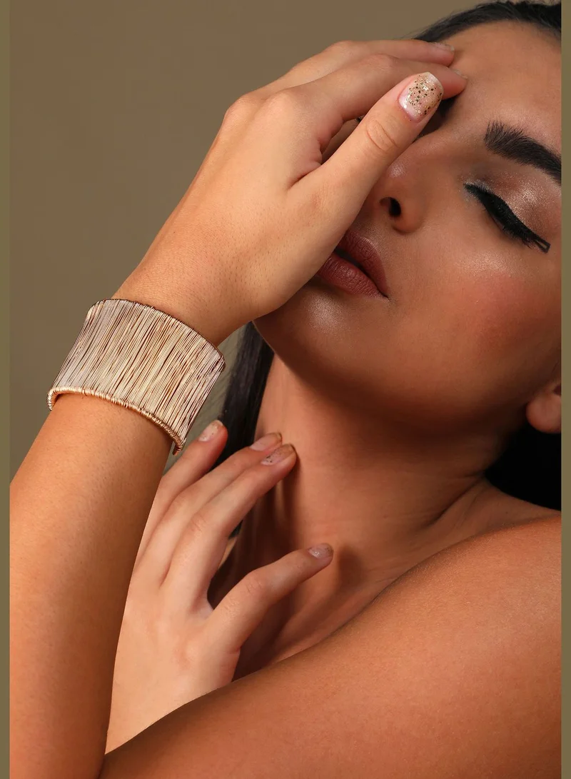 SOHI Gold Plated Designer Stone Party Bracelet For Women