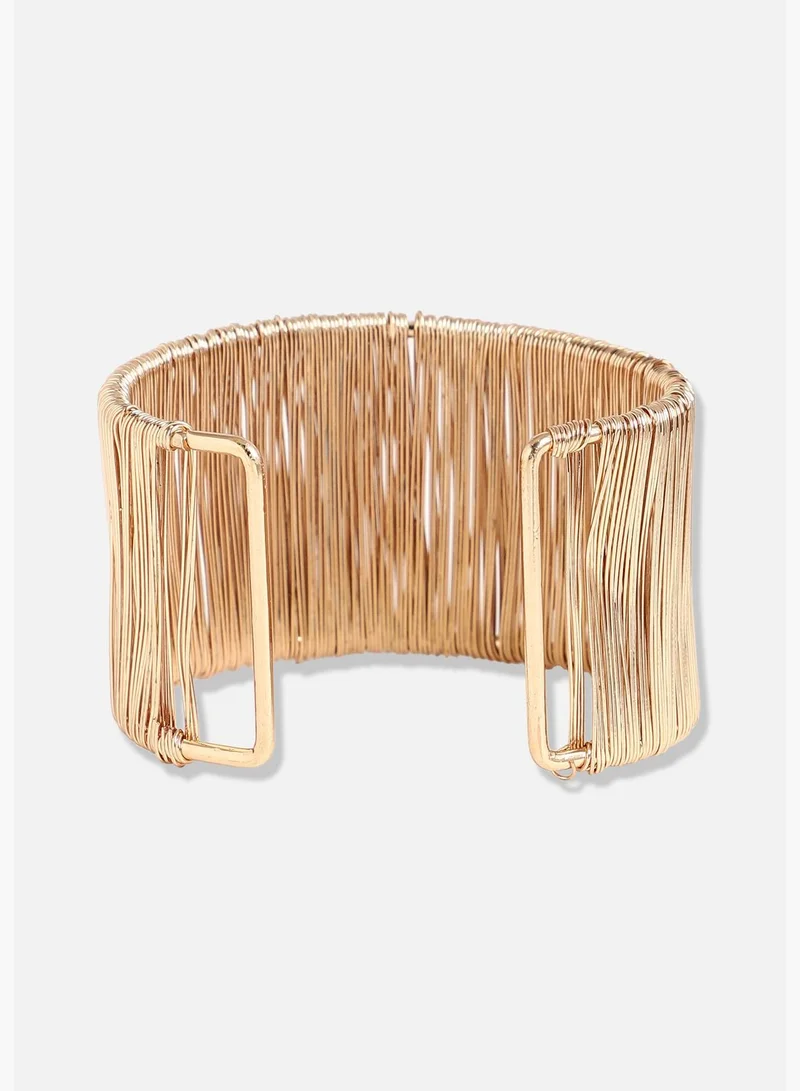 SOHI Gold Plated Designer Stone Party Bracelet For Women