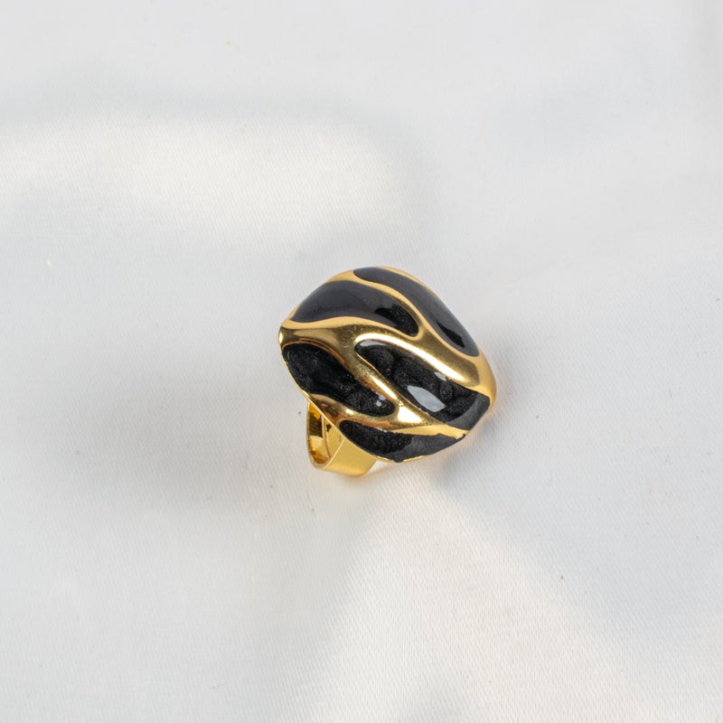 The Black Pearl Accessories Golden Black Stainless Steel Fee Size Ring - Image 1