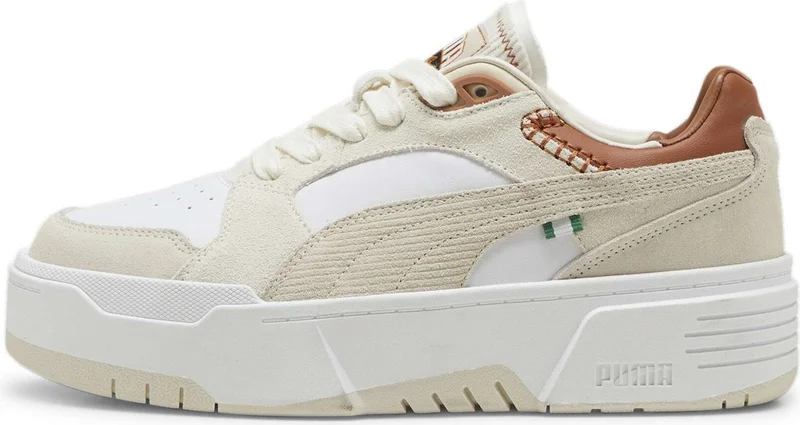 بوما Women White-Alpine Snow Ca. Lyft For The Fanbase Wns White Women's Casual Sports Shoes