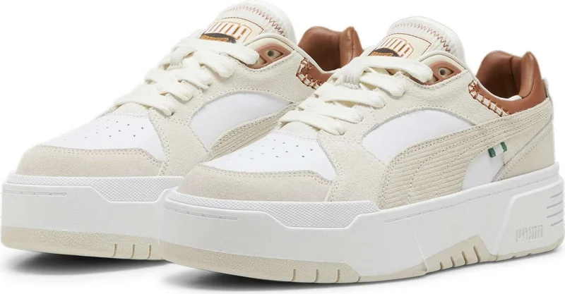بوما Women White-Alpine Snow Ca. Lyft For The Fanbase Wns White Women's Casual Sports Shoes