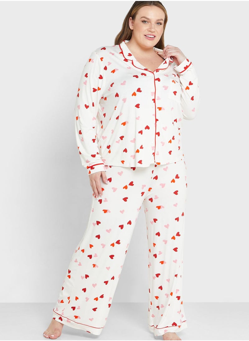 In The Style Curve - Heart Print Shirt & Pyjama Set - Image 1