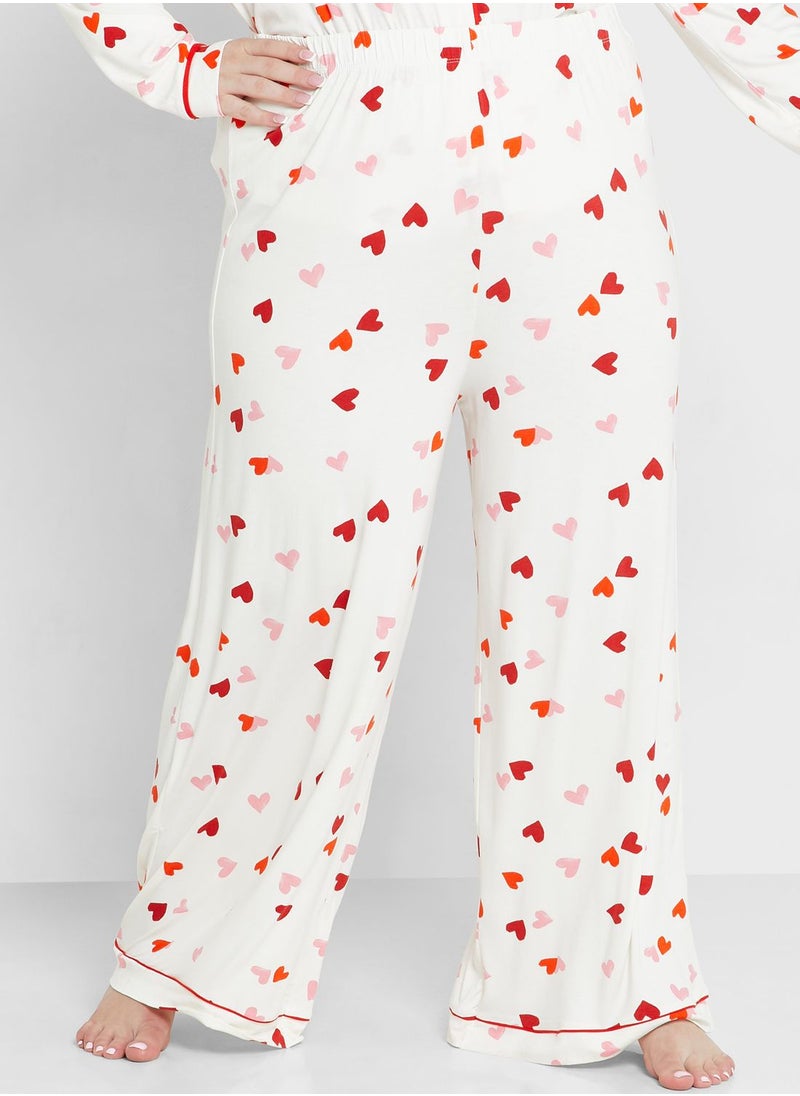 In The Style Curve - Heart Print Shirt & Pyjama Set - Image 1