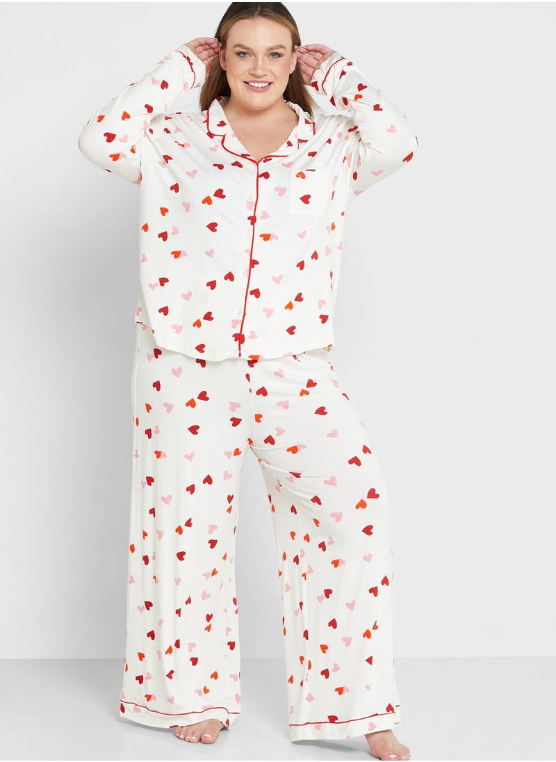 In The Style Curve - Heart Print Shirt & Pyjama Set - Image 1