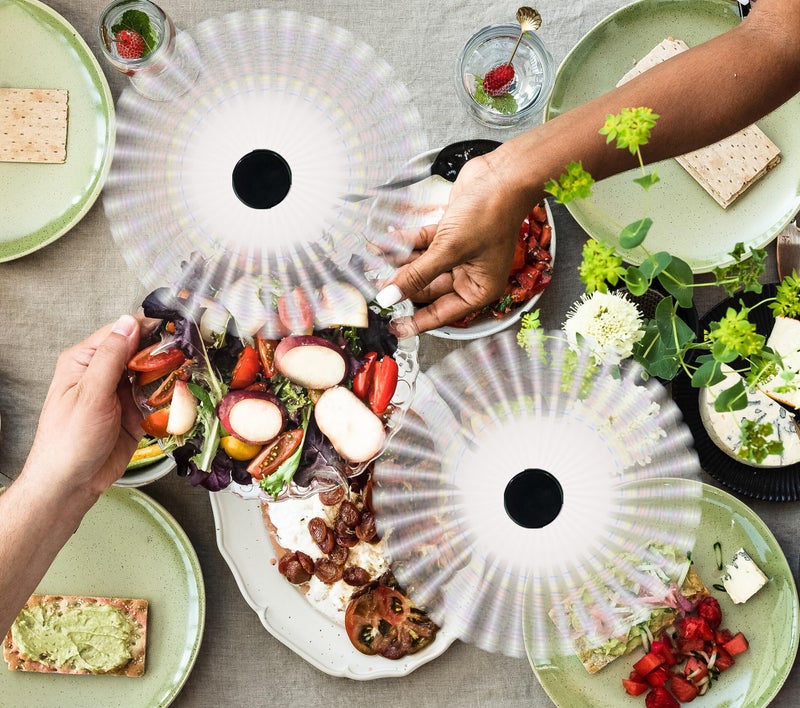 PATIOSIR Fly Swatter for Outside/Inside Meal, Picnic, Barbeque, Events - Battery Operated Food Spinning Fan (Black Color, 2pcs) - Image 5