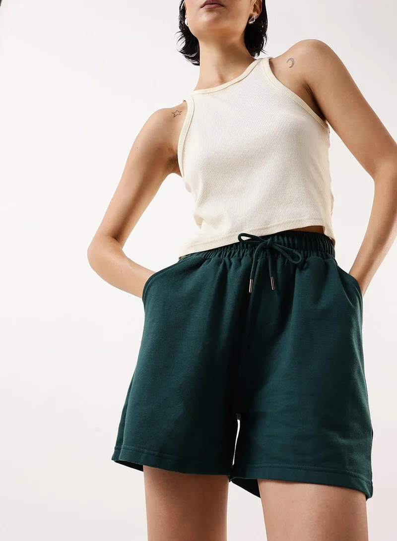 Dennis Lingo Women's Bottle Green Cotton Blend Solid Cropped Athleisure Relaxed Athleisure Shorts