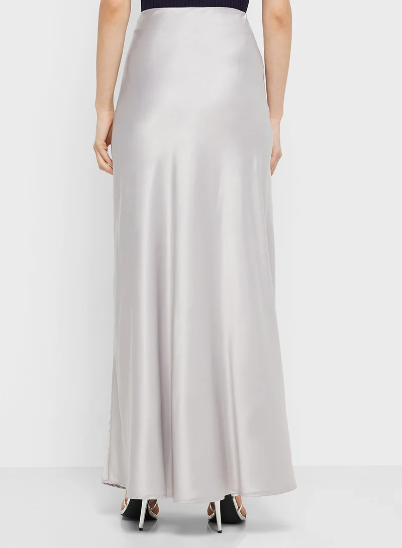 ايلا Long Satin Skirt