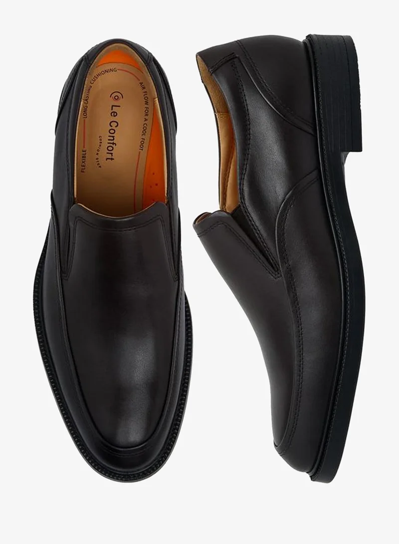 لو كونفورت Men Leather Slip-On Loafers