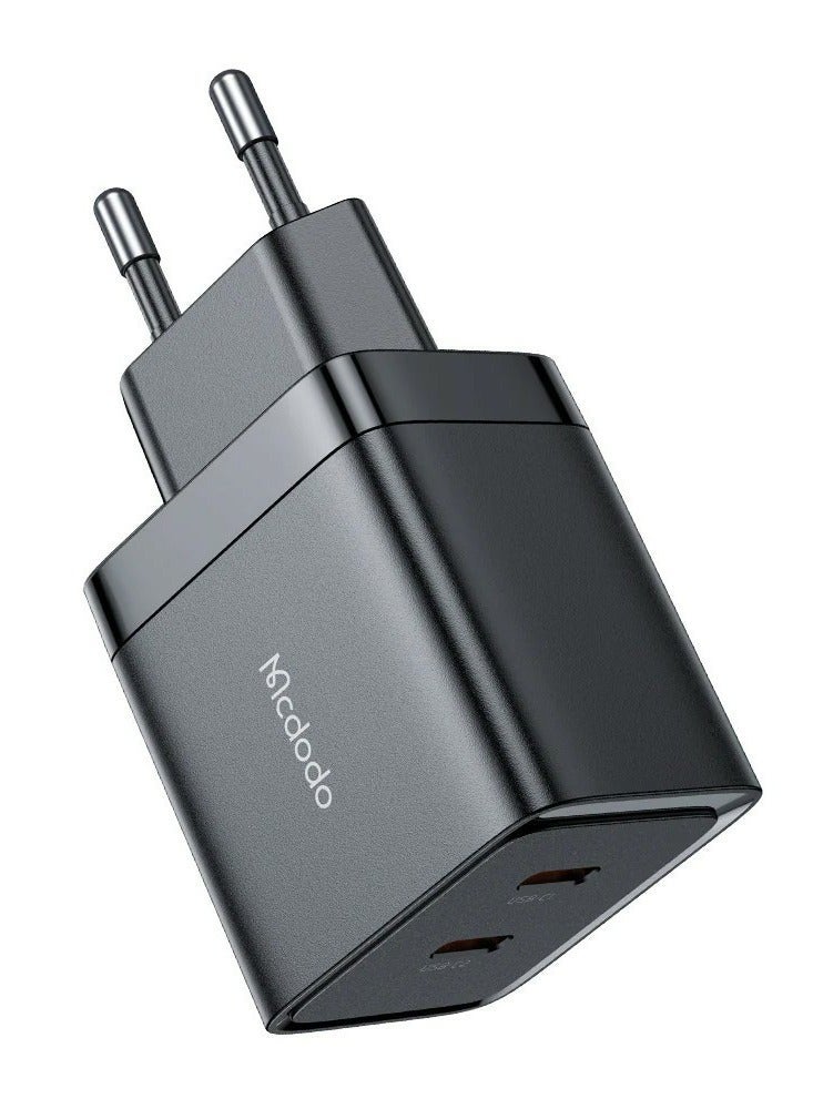 مكدودو شاحن سريع بقوه 40 وات PD بعدد 2 مدخل Type-c - Image 1