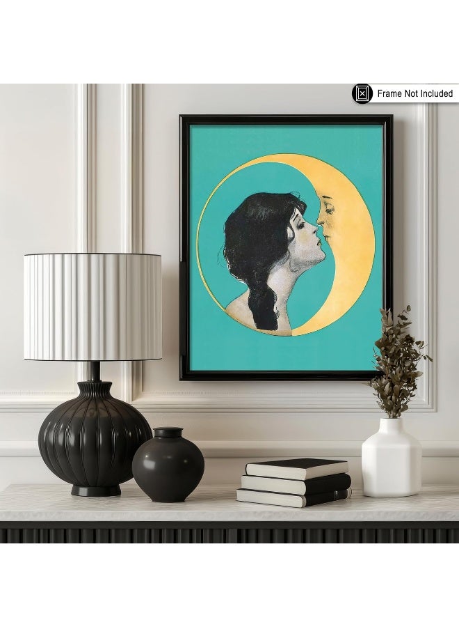 Poster Master ملصق القمر القديم العتيق - امرأة تقبل القمر - فن الهلال - فن سماوي - هدية له ولها - ديكور قمري لغرفة النوم أو غرفة المعيشة - 11X14 فن جداري غير مؤطر - Image 3