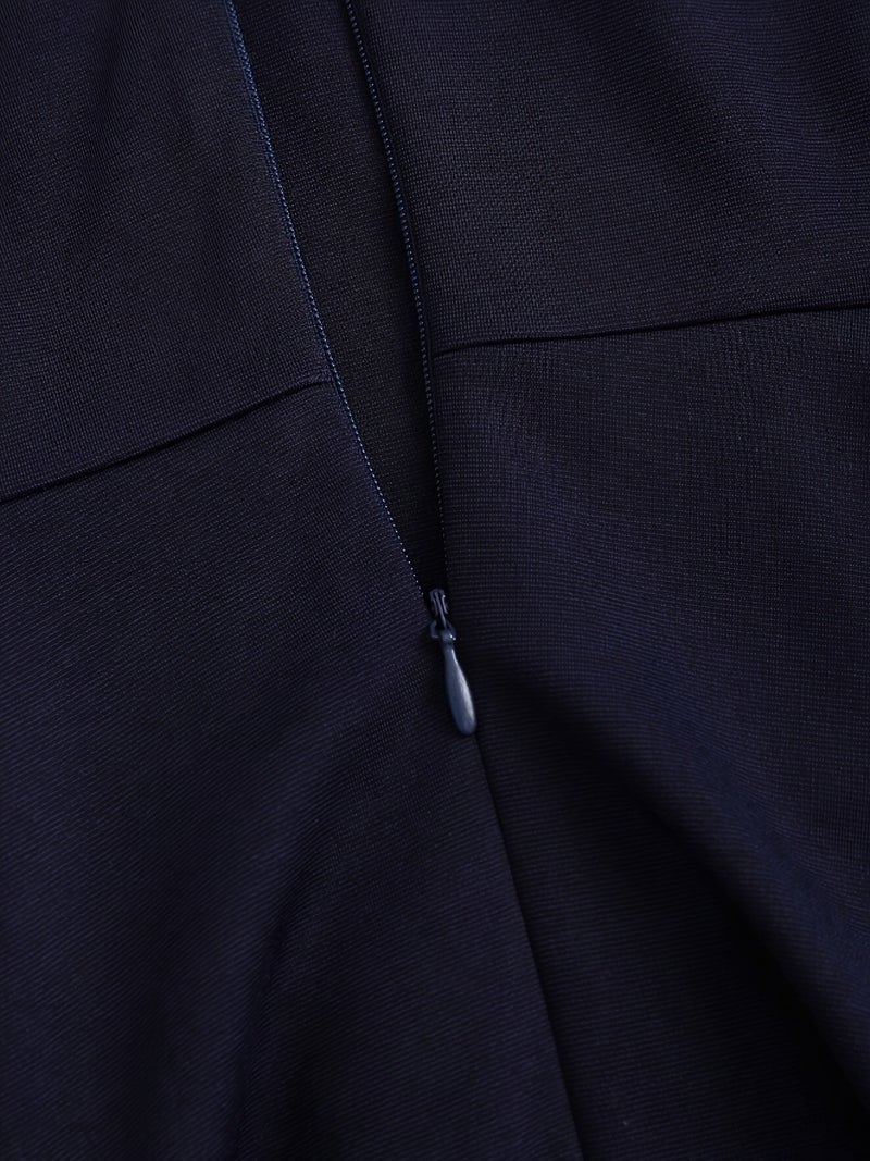 Women'S Spring And Autumn New Easy Color-Blocking One-Shoulder Lapel Design Waist-Cinching Daily Casual Fashion Commuting Large Skirt Covering Meat Long-Sleeved Dress - Image 4