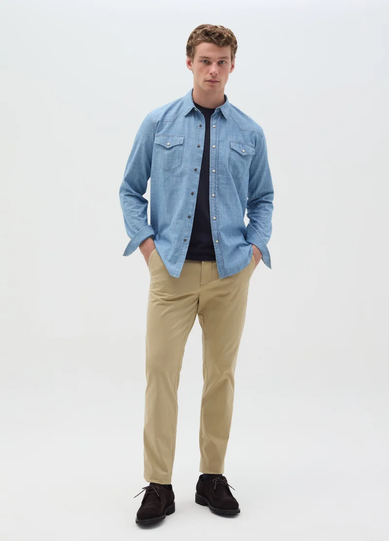 او في اس Beige