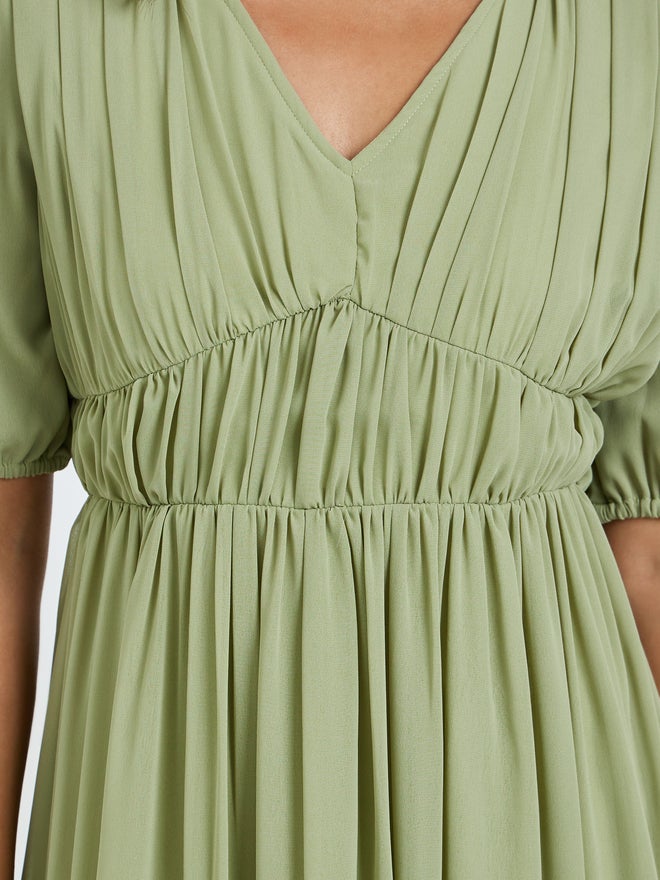 Styli Olive Ruched A-Line Maxi Dress - Image 4