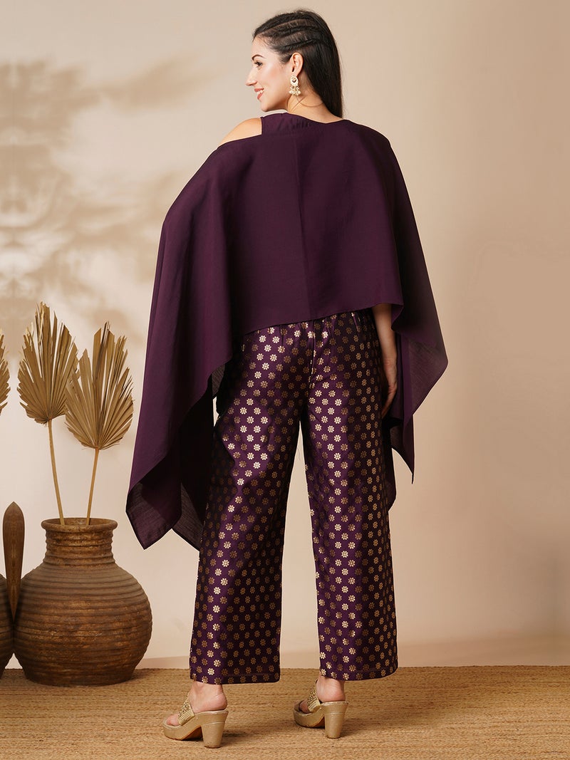 globus Globus Women Floral Embroidered Poncho Top With Inner Top & Floral Brocade Pants  - Image 3
