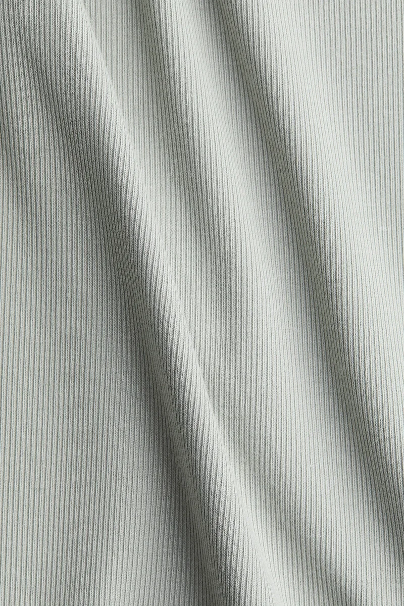 H&M MAMA Ribbed top