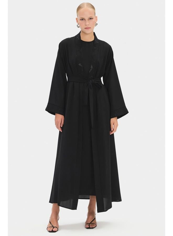 جون عباية نسائية مطرزة بتفاصيل سوداء من جوني - Image 1