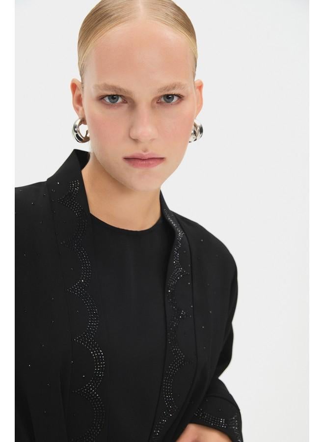 جون عباية نسائية مطرزة بتفاصيل سوداء من جوني - Image 3