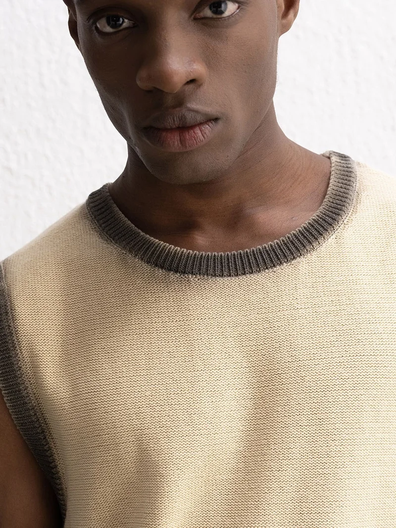 Giesto Beige Natural GIESTO Crew Neck Sleeveless T-Shirt with Contrast Binding for Men | Best Price UAE