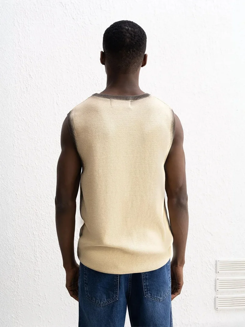 Giesto Beige Natural GIESTO Crew Neck Sleeveless T-Shirt with Contrast Binding for Men | Best Price UAE