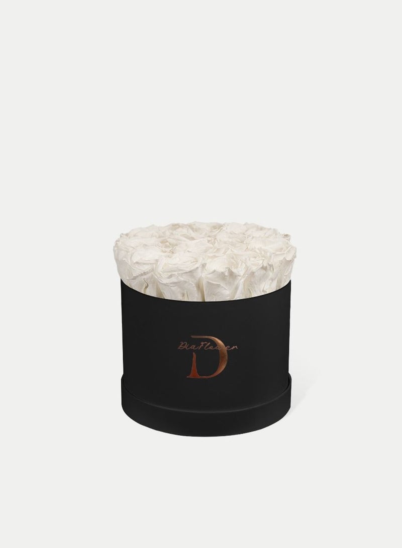 Dia FLOWER Infinity Round Box, Pearl White 12 ROSES SMALL  - Image 1