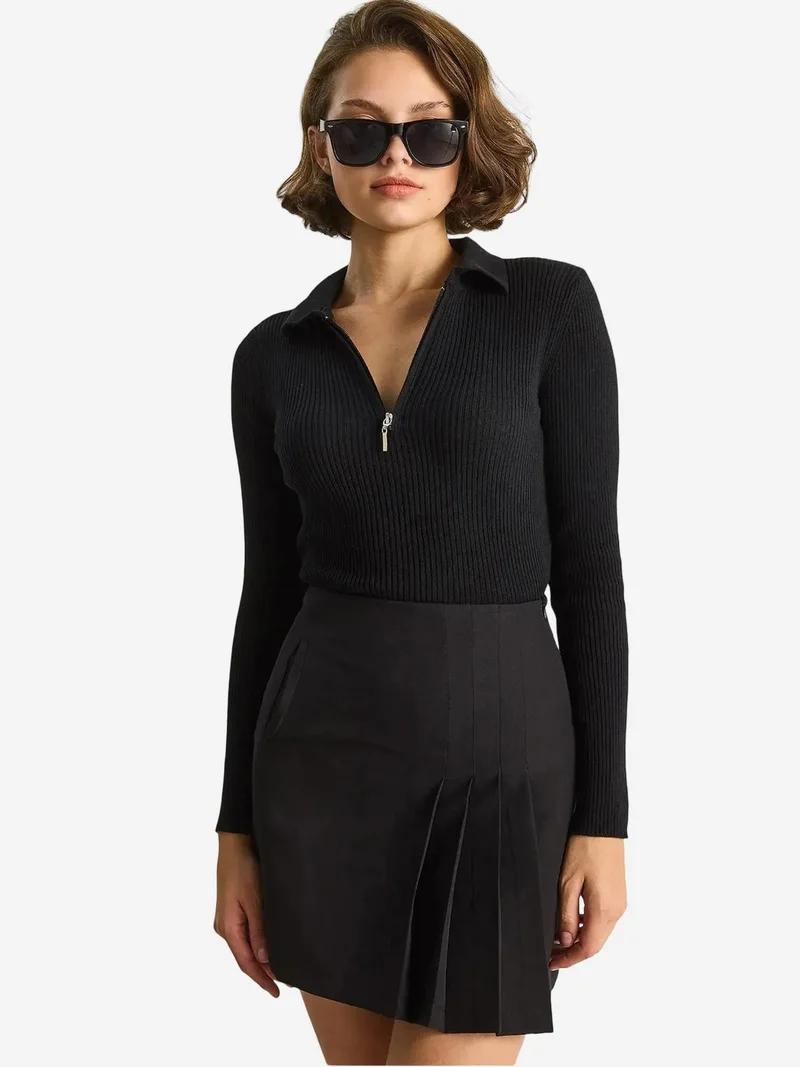 Bianco Lucci LUCCI Sweater with Zipper Collar