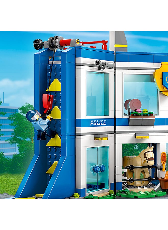 LEGO City Police Training Academy 60372 Building Toy Set For Kids Aged 6+, Includes A Fun Obstacle Course With Climbing Wall, Monkey Bars And A Zip Line, Plus 6 Minifigures And A Horse Figure (823 Pieces)  - Image 5