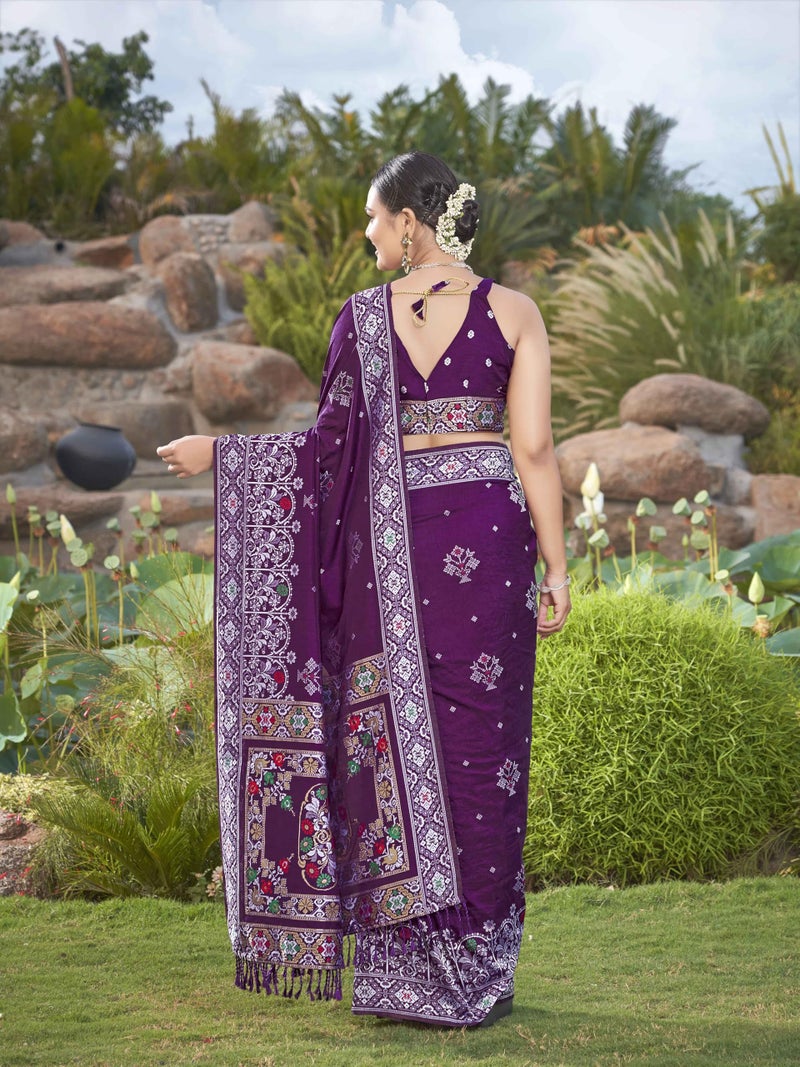 MANOHARI Women's Most Trendy Banarasi Woven Purple Saree With Heavy Jacquard Work Saree With Blouse Piece - Image 4