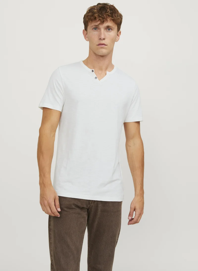 جاك اند جونز Essential Split Neck T-Shirt