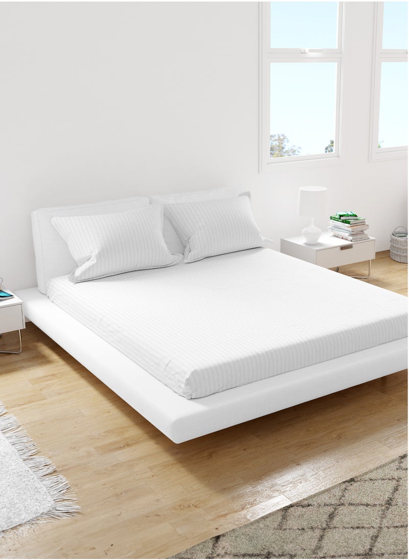 American Linen Queen Fitted Sheet 100% Cotton 200 Thread Count Breathable Bedding Sheet Comfortable Bed Sheets For Bedroom  180 x 200 cm White  - Image 1