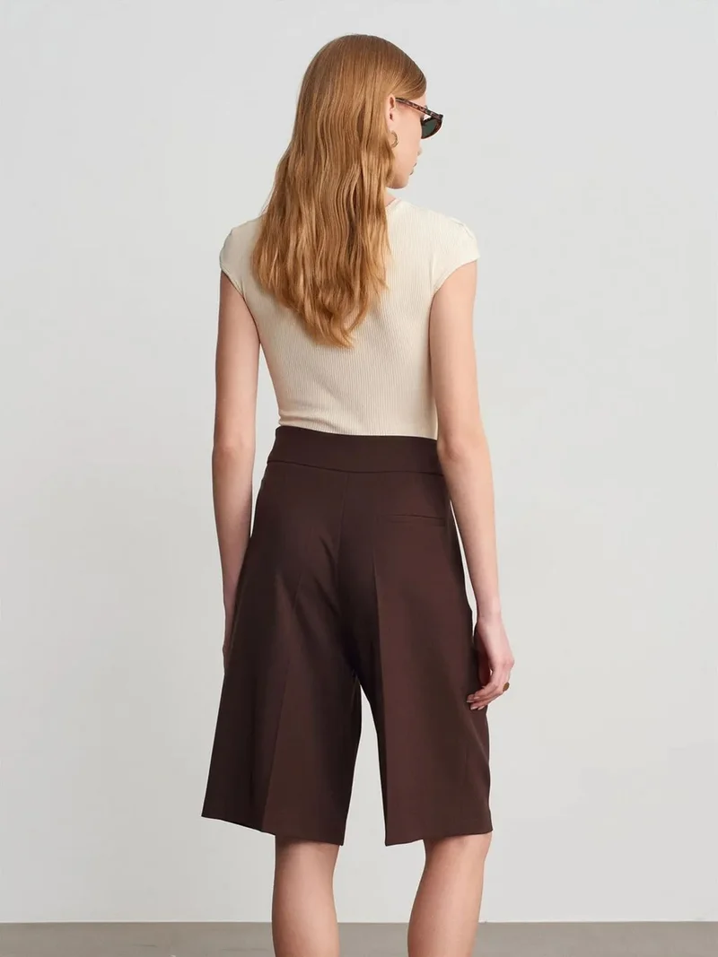 ديلفين Dilvin High-Waist Wide-Leg Tailored Shorts With Belt