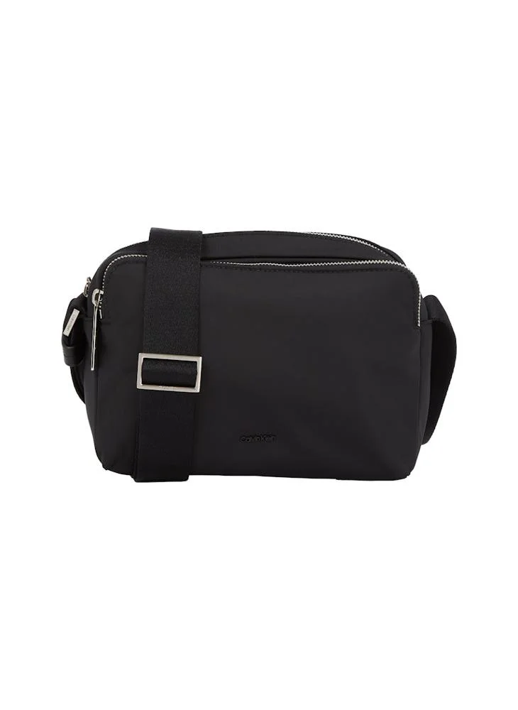 CALVIN KLEIN BUSINESS CAMERA BAG
