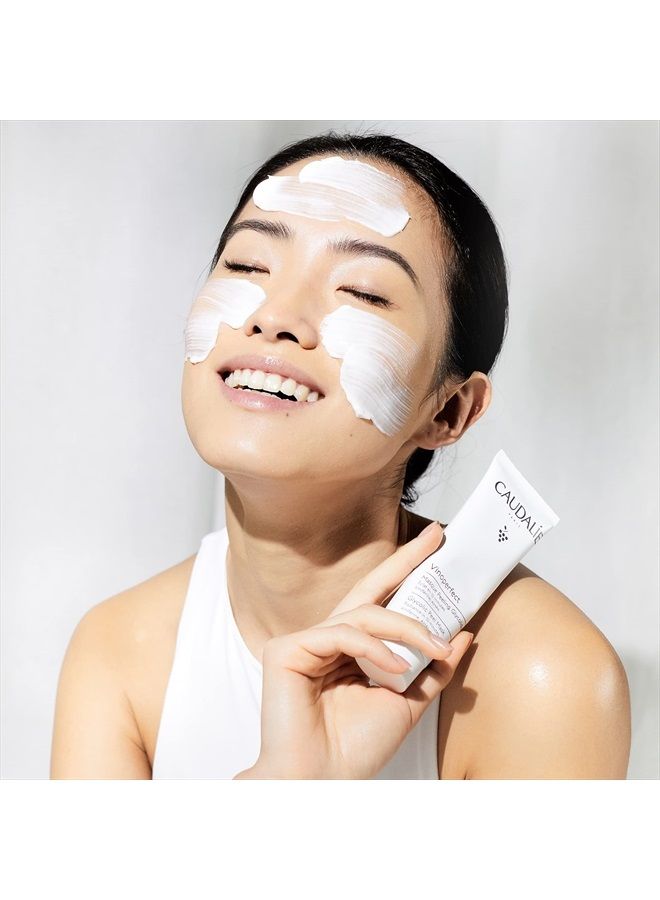 CAUDALIE قناع تقشير فينوبيرفكت مع حمض الجليكوليك وأحماض ألفا هيدروكسي، إشراقة في 10 دقائق، 2.5 أونصة سائلة - Image 3