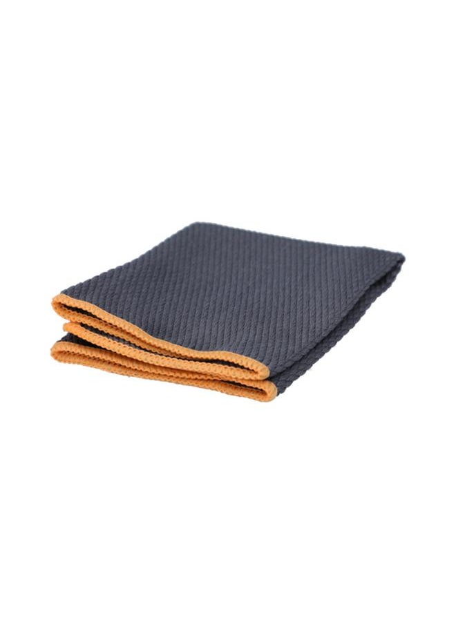 Car Window Cleaning Cloth Grey 30 x 30cm - pzsku/Z9C07188B1C006AA43657Z/45/_/1735972335/3b092fe0-299c-4dae-a99f-64844a3fd192