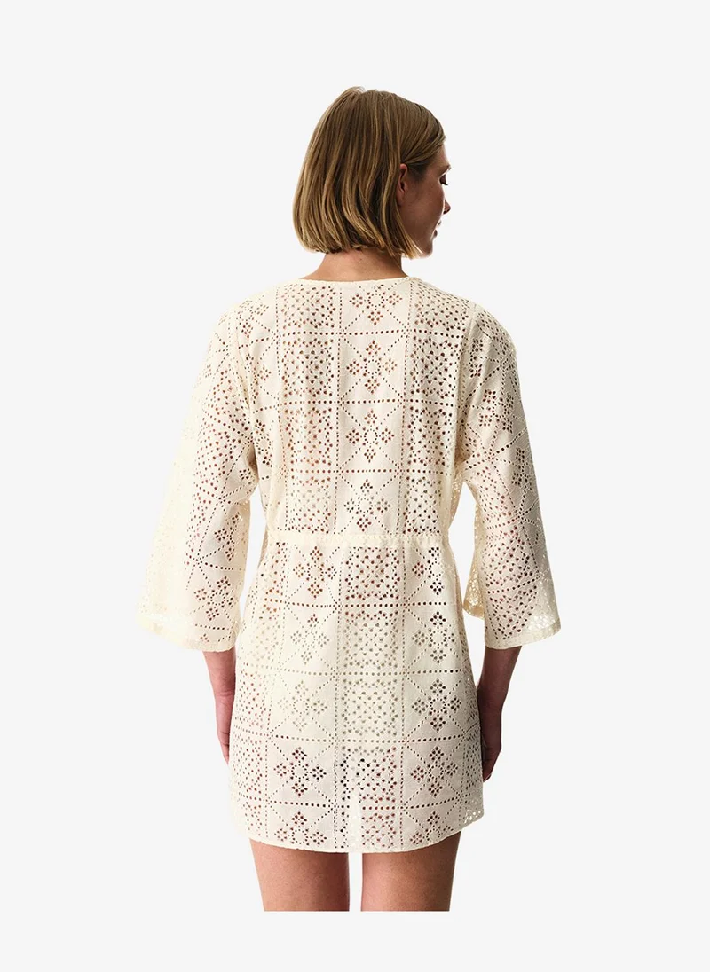 بنتي Women Jasmine Ecru Kimono