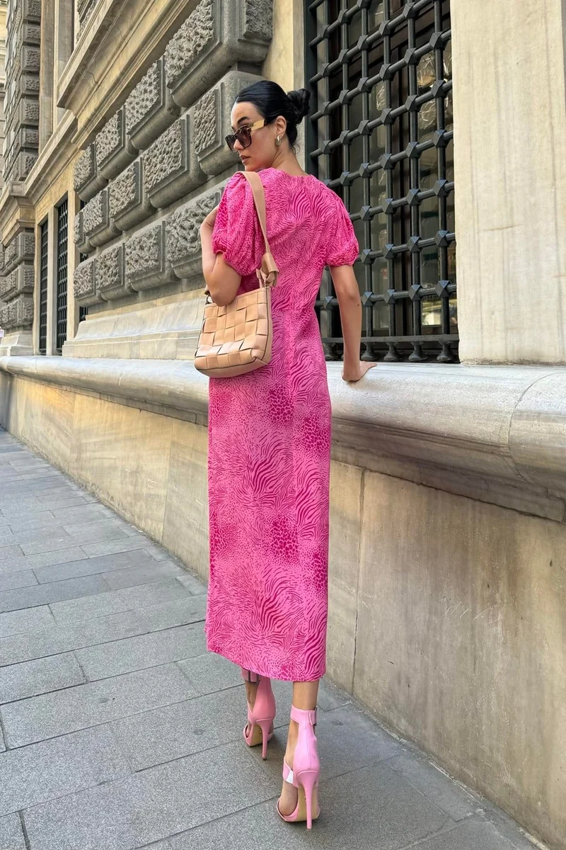 For You Moda Collar Detailed Patterned Slit Fuchsia Dress