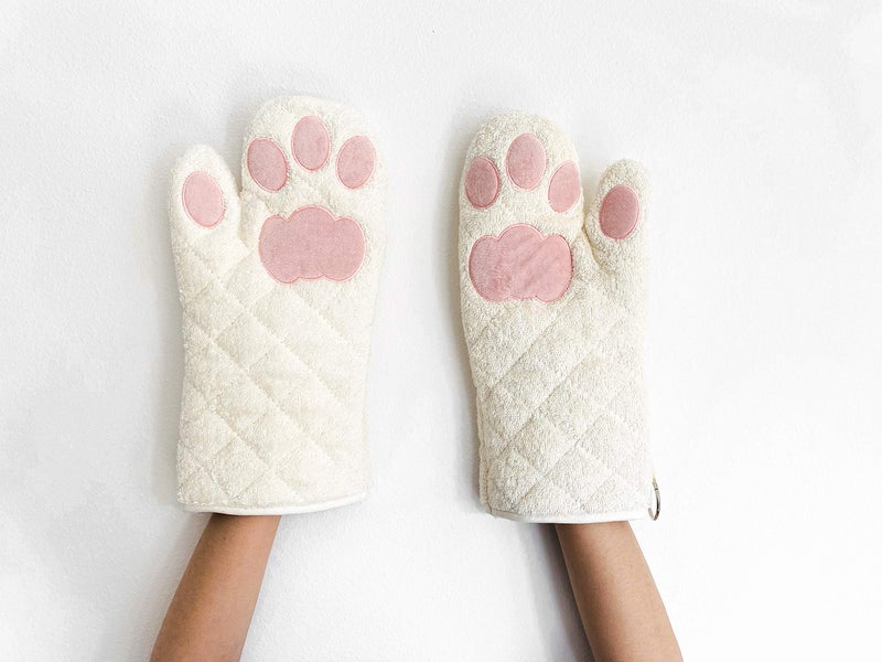 Cricket  Junebug Oven Mitts Cat Paws  White and Pink