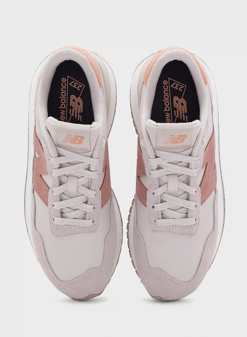 New Balance 237 Sneakers