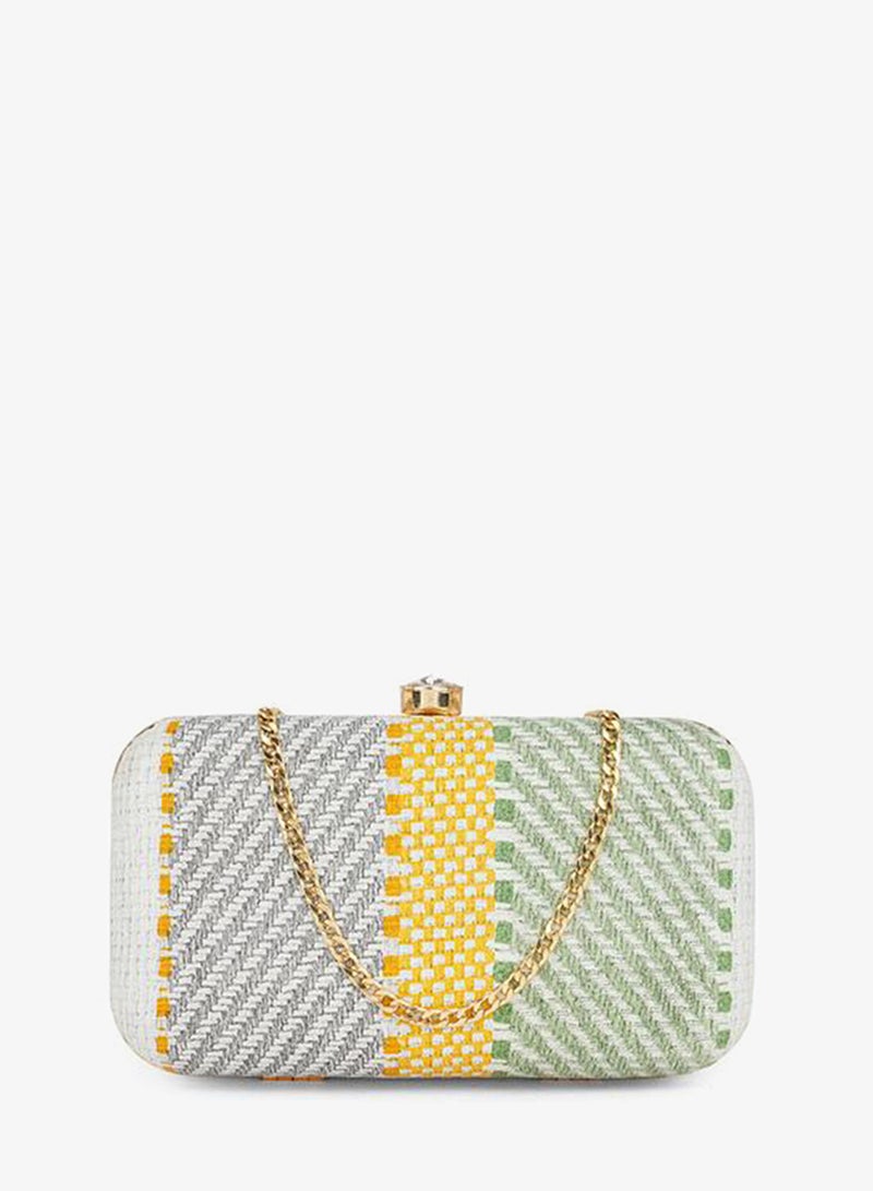 globus Green Woven Clutch with Detachable Chain Strap - Image 1